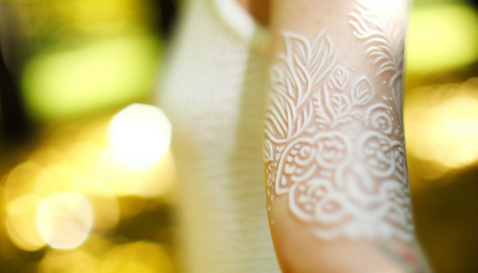 tatouage-blanc-design-unique tatouage-blanc-design-unique